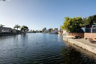 2000 Clinton Ave, Alameda, CA 94501 - Photo 38