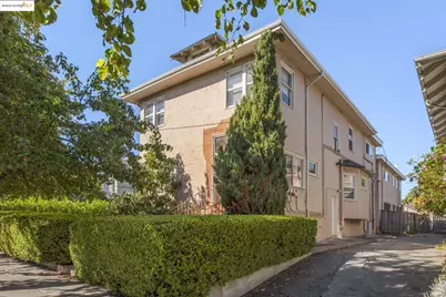 558 58th St, Oakland, CA 94609 - Photo 1