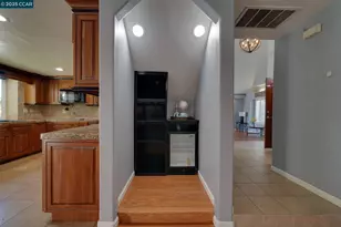 1210 Snow Ridge Ct, Modesto, CA 95351 - Photo 14