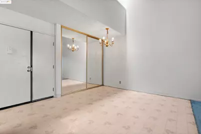 2121 Vale Rd #322, San Pablo, CA 94806 - Photo 2