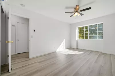 7595 Amador Valley Blvd, Dublin, CA 94568 - Photo 22