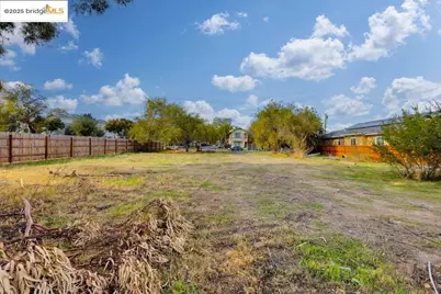 64 Bella Monte Ave, Bay Point, CA 94565 - Photo 14