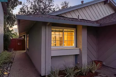 4962 Shadowfalls Dr, Martinez, CA 94553 - Photo 6