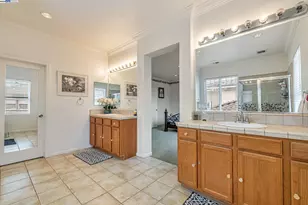 2815 Dune Cir, Hayward, CA 94545 - Photo 34