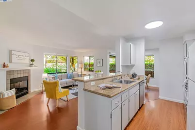 39199 Guardino Drive #179, Fremont, CA 94538 - Photo 4