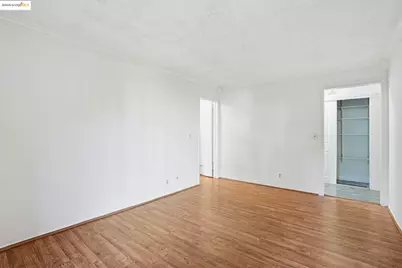 2 Admiral Drive #B276, Emeryville, CA 94608 - Photo 32