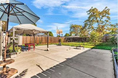 2020 American St., Stockton, CA 95206 - Photo 20