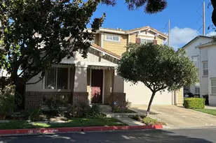 584 Silver Maple Dr, Hercules, CA 94547 - Photo 2