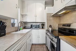 5936 Broadway, Oakland, CA 94618 - Photo 30