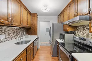 26953 Hayward Blvd, Hayward, CA 94542 - Photo 4