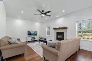 1029 Stockton Rd, Angels Camp, CA 95222 - Photo 2