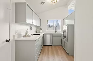 2541 Duke Ave, Richmond, CA 94806 - Photo 8