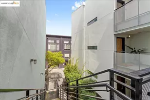 1201 Pine St, Oakland, CA 94607 - Photo 14