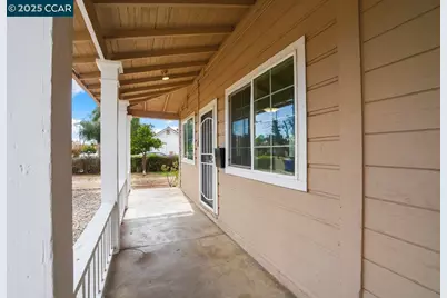 246 Oak Ave, Galt, CA 95632 - Photo 4