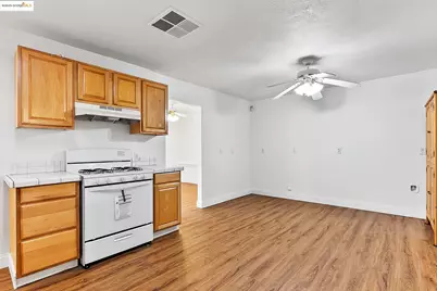 312 Putnam Street, Antioch, CA 94509 - Photo 18