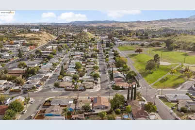 312 Putnam Street, Antioch, CA 94509 - Photo 6
