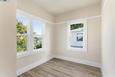 629 Santa Clara Ave., Alameda, CA 94501 - Photo 16
