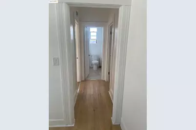 2212 17th Ave, Oakland, CA 94606 - Photo 8