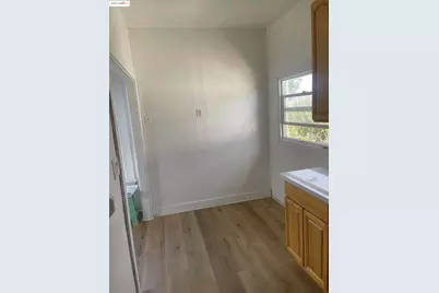 2212 17th Ave, Oakland, CA 94606 - Photo 14