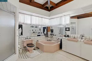 4900 John Muir Rd, Martinez, CA 94553 - Photo 26