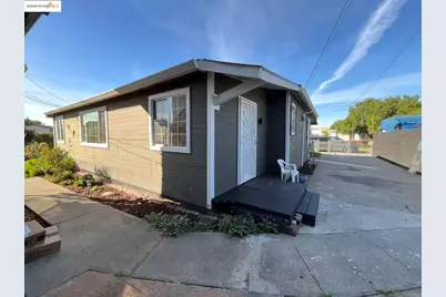 262 Fitzpatrick Rd, Oakland, CA 94603 - Photo 4