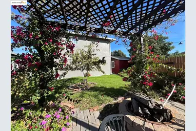 262 Fitzpatrick Rd, Oakland, CA 94603 - Photo 20