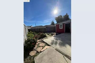 262 Fitzpatrick Rd, Oakland, CA 94603 - Photo 16