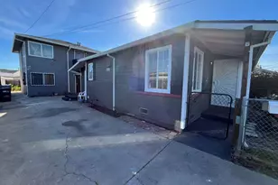 262 Fitzpatrick Rd, Oakland, CA 94603 - Photo 6