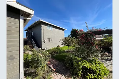 262 Fitzpatrick Rd, Oakland, CA 94603 - Photo 26