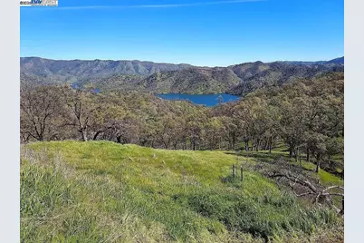 1072 Eastridge Drive, Napa, CA 94558 - Photo 1