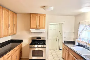 9719 Holly St, Oakland, CA 94603 - Photo 6