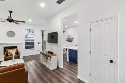 4052 Ghiotti Ct, Pleasanton, CA 94588 - Photo 4