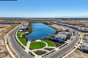 17324 Bushwick Ln, Lathrop, CA 95330 - Photo 42