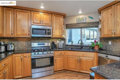 4930 Discovery Pt, Discovery Bay, CA 94505 - Photo 10