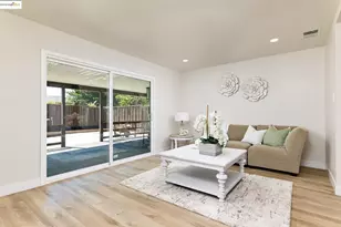 2117 Lopez Dr, Antioch, CA 94509 - Photo 24