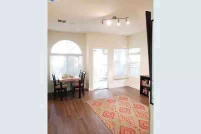 1405 Forest Run, Hercules, CA 94547 - Photo 16