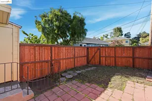 109 Cypress St, Alameda, CA 94501 - Photo 16