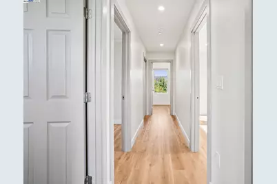 882 61st St, Oakland, CA 94608 - Photo 38