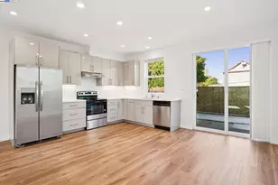 882 61st St, Oakland, CA 94608 - Photo 34