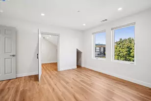 882 61st St, Oakland, CA 94608 - Photo 40