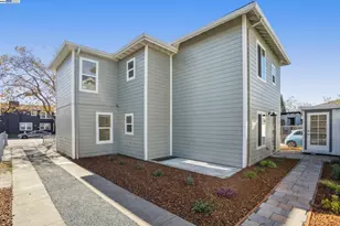 882 61st St, Oakland, CA 94608 - Photo 26