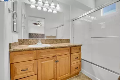 4800 Westlake Pkwy #105, Sacramento, CA 95835 - Photo 24