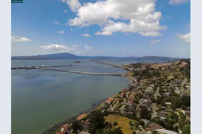 115 Ohio Ave, Richmond, CA 94804 - Photo 18