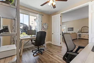 6454 Green Castle Cir, Discovery Bay, CA 94505 - Photo 12