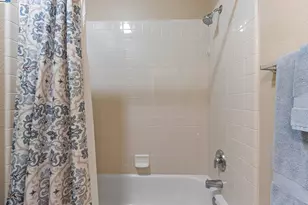 6454 Green Castle Cir, Discovery Bay, CA 94505 - Photo 38