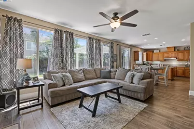 6454 Green Castle Cir, Discovery Bay, CA 94505 - Photo 24