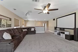 6454 Green Castle Cir, Discovery Bay, CA 94505 - Photo 30