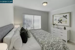 1315 Golden Rain Rd, Walnut Creek, CA 94595 - Photo 24