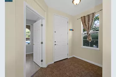 5700 Oakmont Dr, Richmond, CA 94806 - Photo 24