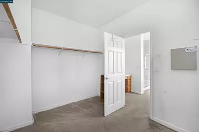 5700 Oakmont Dr, Richmond, CA 94806 - Photo 34